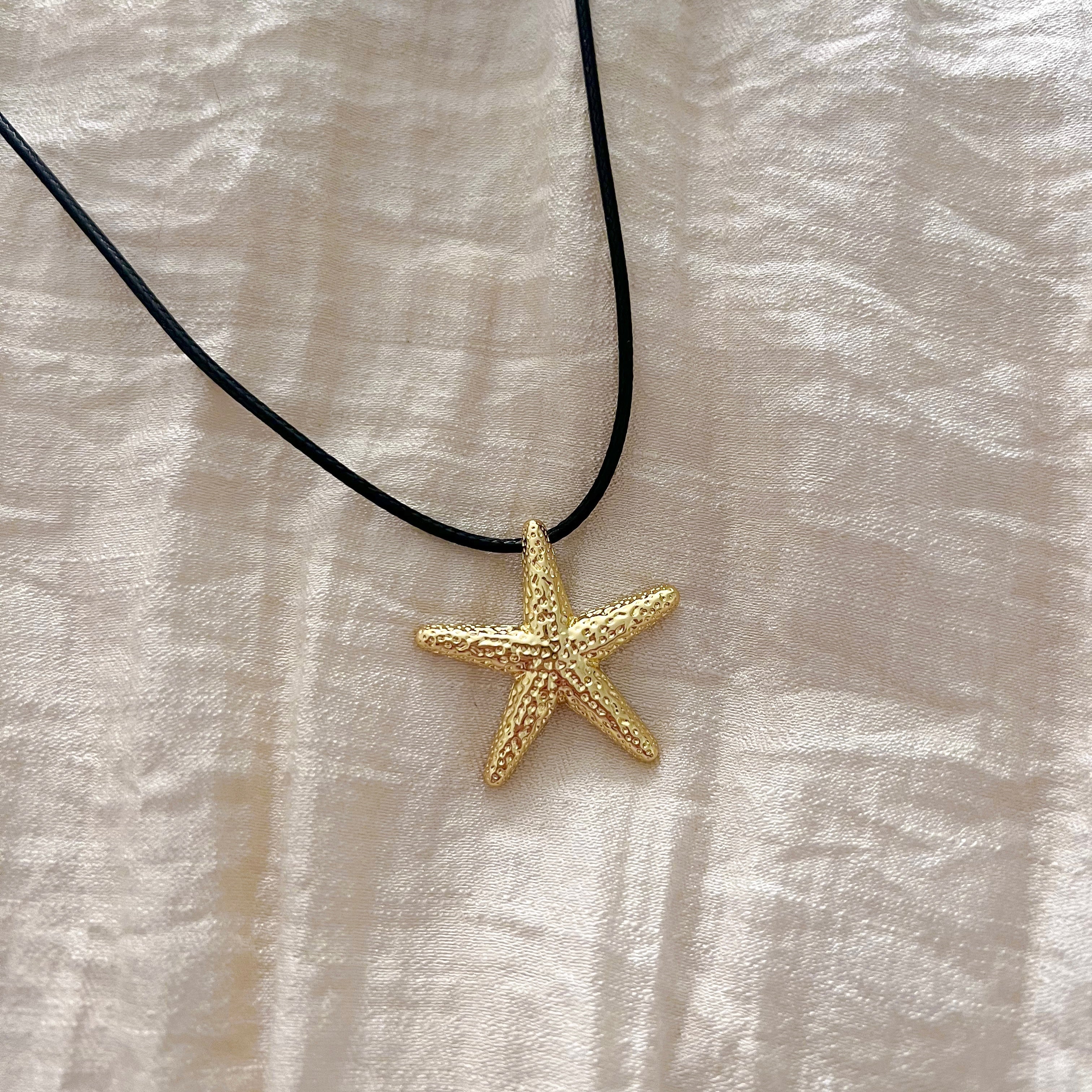 Collar Dije Maxi Estrella (Cordon negro)