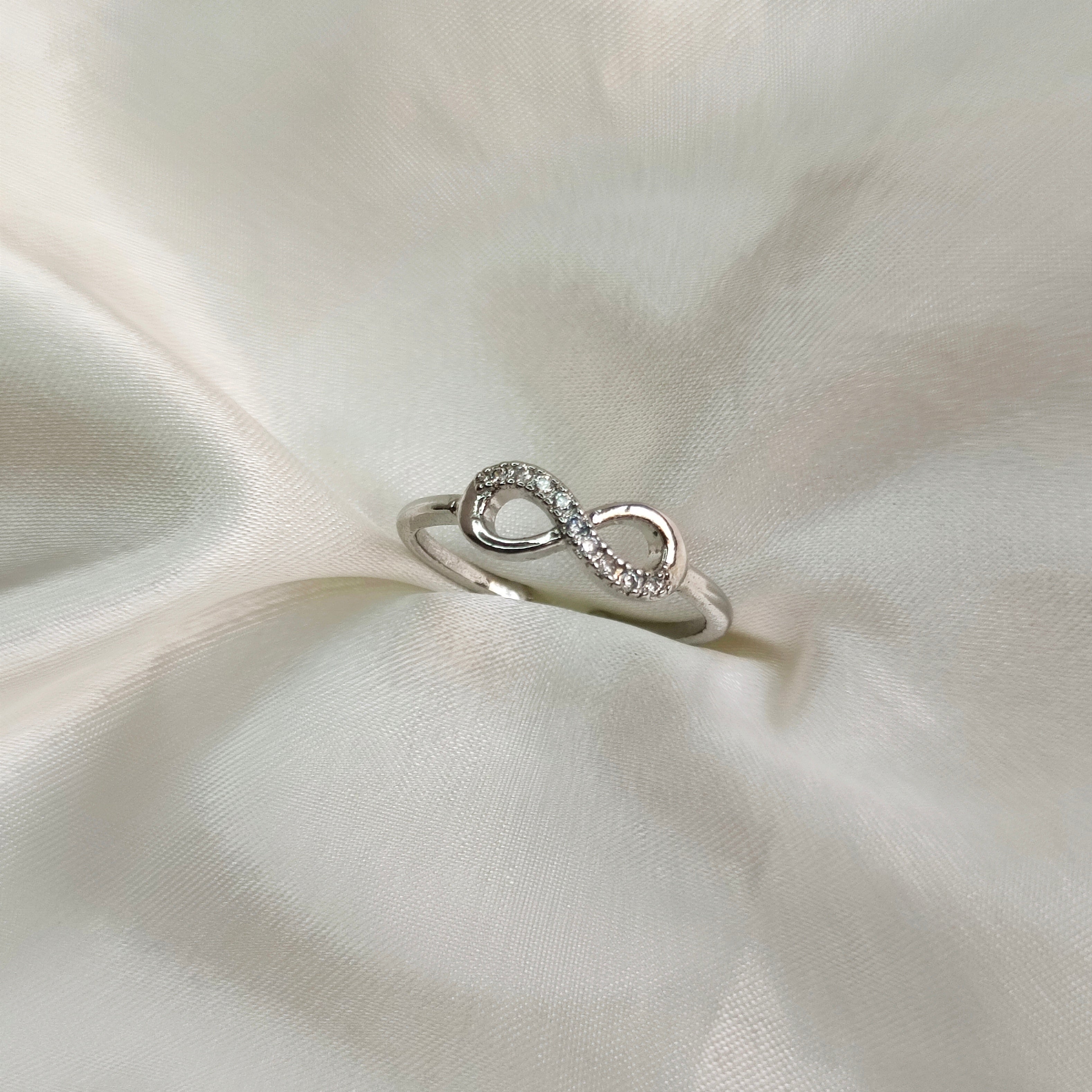 Anillo Infinity