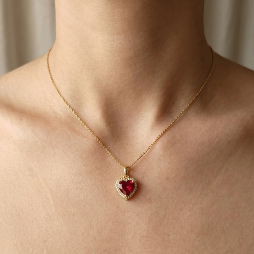 Collar Corazón Rubí gold